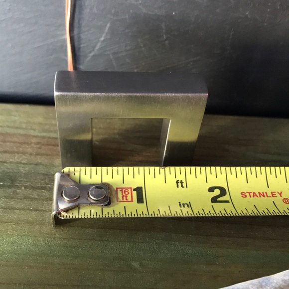 Linnea Small Square Pull - Picture 3 of 3